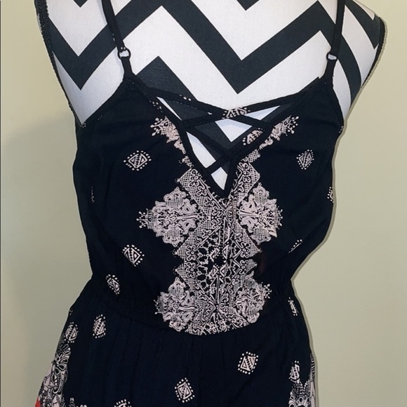 Women’s Angie Romper - Picture 3 of 5